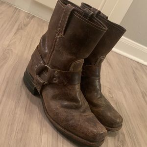 Men’s Frye Harness 8R Boot